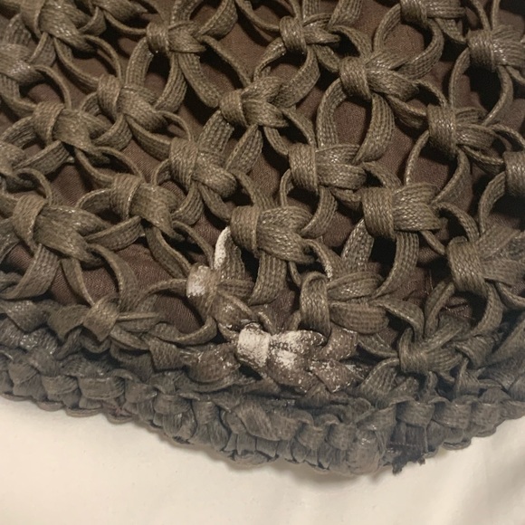 Hand stitched crossbody - Picture 5 of 5